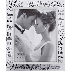 Mr & Mrs wedding frame